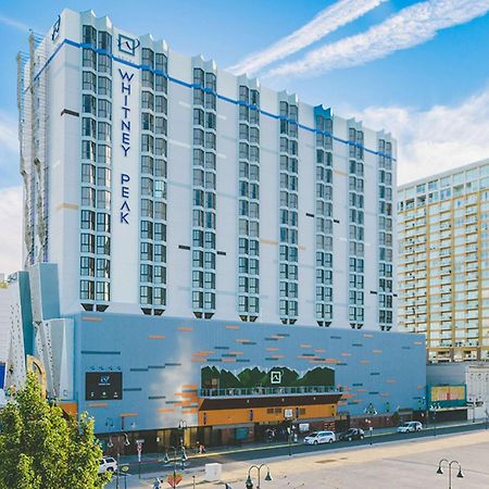 Whitney Peak Hotel Reno, Tapestry Collection By Hilton Ngoại thất bức ảnh