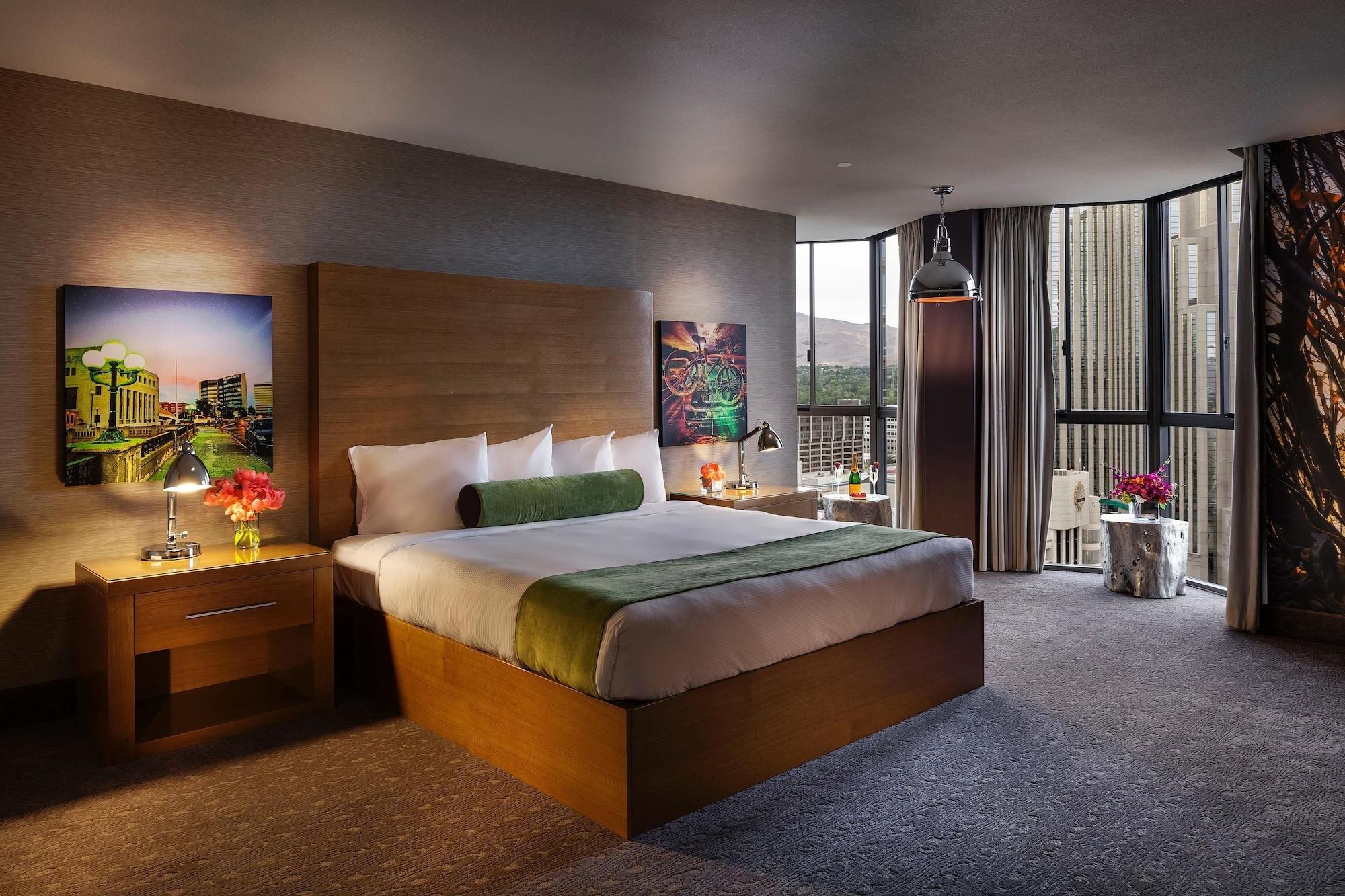 Whitney Peak Hotel Reno, Tapestry Collection By Hilton Ngoại thất bức ảnh