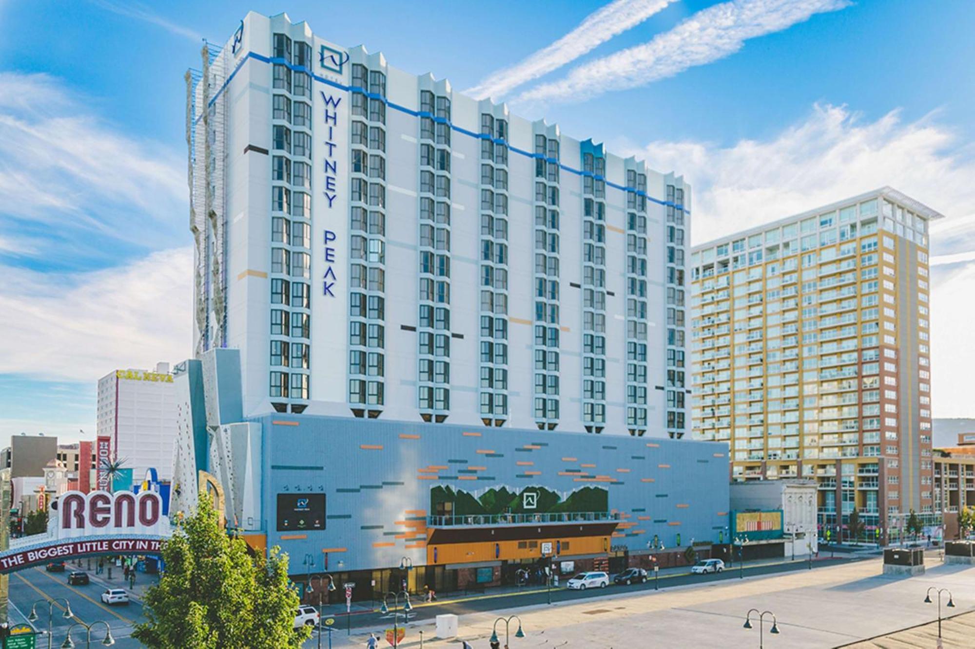 Whitney Peak Hotel Reno, Tapestry Collection By Hilton Ngoại thất bức ảnh
